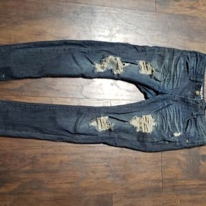 Destresed jeans